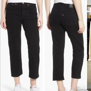 Levi’s size 26 wedgie straight black jeans